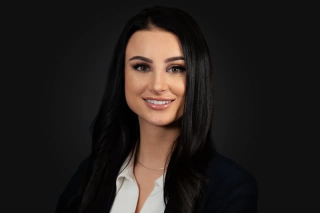 Isabel Burger - deine Ansprechpartnerin